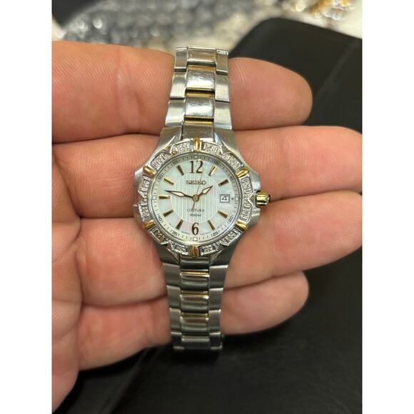 Seiko Coutura 7N82-0GD0 Mother Of Pearl Dial 2-Tone Womens Watch! main image 8